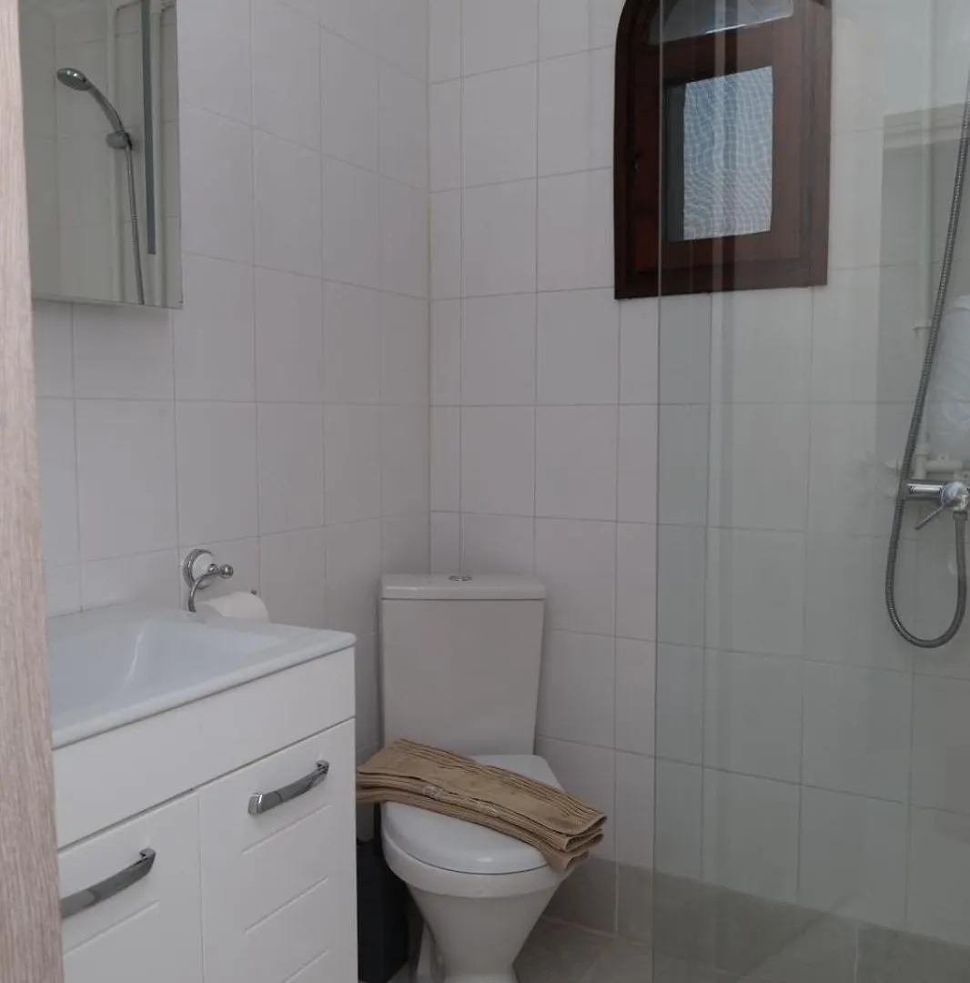 Molon Lave Hotel Nea Roda